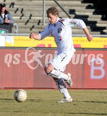 Fussball. Bundesliga. RZ Pellets WAC gegen SK Rapid Wien. Christian Thonhofer (WAC). Wolfsberg, 3.3.2013.
Foto: Kuess

---
pressefotos, pressefotografie, kuess, qs, qspictures, sport, bild, bilder, bilddatenbank