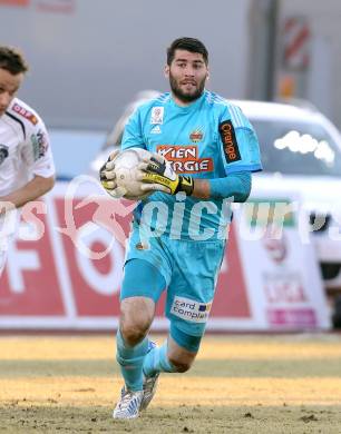 Fussball. Bundesliga. RZ Pellets WAC gegen SK Rapid Wien. Jan Novota (Rapid). Wolfsberg, 3.3.2013.
Foto: Kuess

---
pressefotos, pressefotografie, kuess, qs, qspictures, sport, bild, bilder, bilddatenbank