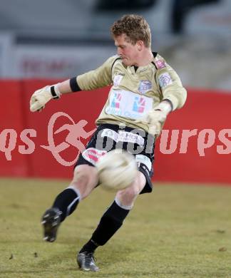 Fussball. Bundesliga. RZ Pellets WAC gegen  FC Red Bull Salzburg.  Christian Dobnik  (WAC). Wolfsberg, 6.3.2013.
Foto: Kuess

---
pressefotos, pressefotografie, kuess, qs, qspictures, sport, bild, bilder, bilddatenbank