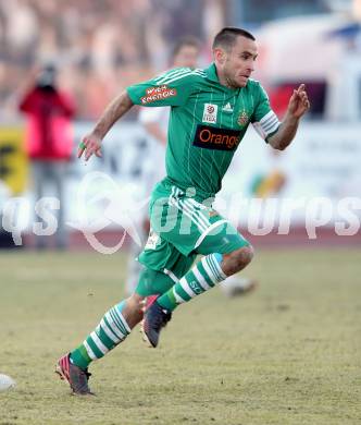 Fussball. Bundesliga. RZ Pellets WAC gegen SK Rapid Wien. Steffen Hofmann (Rapid). Wolfsberg, 3.3.2013.
Foto: Kuess

---
pressefotos, pressefotografie, kuess, qs, qspictures, sport, bild, bilder, bilddatenbank