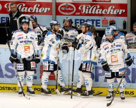 EBEL. Eishockey Bundesliga. EC VSV gegen EHC LIWEST Linz.  Trainer Rob Daum, Michael Mayr, Fabian Scholz, Philipp Lukas, Curtis Murphy. enttaeuscht. (Linz). Villach, am 8.3.2013.
Foto: Kuess 


---
pressefotos, pressefotografie, kuess, qs, qspictures, sport, bild, bilder, bilddatenbank