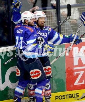 EBEL. Eishockey Bundesliga. EC VSV gegen EHC LIWEST Linz. Torjubel Markus Peintner, Benjamin Petrik (VSV). Villach, am 8.3.2013.
Foto: Kuess 


---
pressefotos, pressefotografie, kuess, qs, qspictures, sport, bild, bilder, bilddatenbank