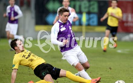 Fussball Regionalliga. SK Austria Klagenfurt gegen Allerheiligen. Grega Triplat,  (Klagenfurt), Georg grasser (Allerheiligen). Klagenfurt, 12.3.2013
Foto: Kuess

---
pressefotos, pressefotografie, kuess, qs, qspictures, sport, bild, bilder, bilddatenbank