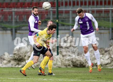 Fussball Regionalliga. SK Austria Klagenfurt gegen Allerheiligen. Oliver Pusztai, Michael Tschemernjak, (Klagenfurt), Dominik Noest  (Allerheiligen). Klagenfurt, 12.3.2013
Foto: Kuess

---
pressefotos, pressefotografie, kuess, qs, qspictures, sport, bild, bilder, bilddatenbank