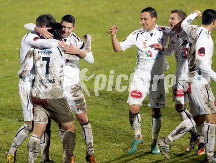 Fussball. Bundesliga. RZ Pellets WAC gegen SV Mattersburg.   Torjubel WAC. Wolfsberg, 13.3.2013.
Foto: Kuess

---
pressefotos, pressefotografie, kuess, qs, qspictures, sport, bild, bilder, bilddatenbank