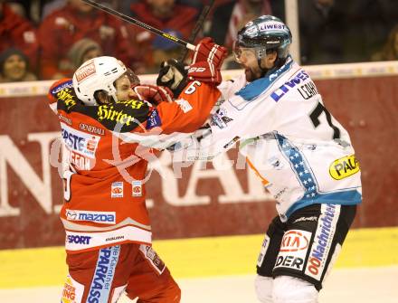 EBEL. Eishockey Bundesliga. EC KAC gegen EHC Liwest Black Wings Linz.  Tyler Spurgeon (KAC), Patrick Leahy (Linz). Klagenfurt, am 15.3.2013.
Foto: Kuess 


---
pressefotos, pressefotografie, kuess, qs, qspictures, sport, bild, bilder, bilddatenbank