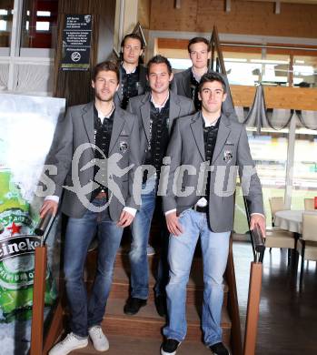 Fussball Bundesliga. RZ Pellets WAC. Neueinkleidung mit Trachtenjacken.  Boris Huettenbrenner, Dario Baldauf, Gernot Messner, Mario Kroepfl, Gernot Suppan. Wolfsberg, 15.3.2013.
Foto: Kuess
---
pressefotos, pressefotografie, kuess, qs, qspictures, sport, bild, bilder, bilddatenbank