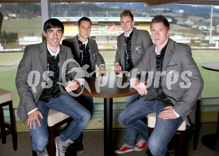 Fussball Bundesliga. RZ Pellets WAC. Neueinkleidung mit Trachtenjacken.  David De Paula, Michael Liendl, Michael Sollbauer, Christian Thonhofer. Wolfsberg, 15.3.2013.
Foto: Kuess
---
pressefotos, pressefotografie, kuess, qs, qspictures, sport, bild, bilder, bilddatenbank