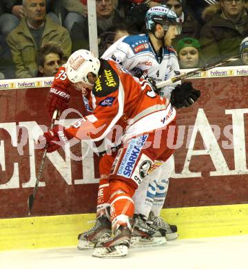 EBEL. Eishockey Bundesliga. EC KAC gegen EHC Liwest Black Wings Linz.  Nikolaus Holzer (KAC),  Daniel Mitterdorfer (Linz). Klagenfurt, am 15.3.2013.
Foto: Kuess 


---
pressefotos, pressefotografie, kuess, qs, qspictures, sport, bild, bilder, bilddatenbank