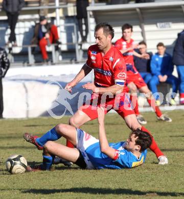 Fussball. Regionalliga Mitte. VSV gegen SAK. Kirisits Michael (VSV), Jolic Goran (SAK). . Villach, 16.3.2013.
Foto: Kuess
---
pressefotos, pressefotografie, kuess, qs, qspictures, sport, bild, bilder, bilddatenbank