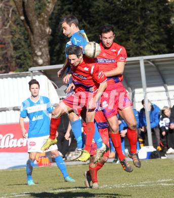 Fussball. Regionalliga Mitte. VSV gegen SAK. Reich Marco (VSV), Riedl Thomas, Veliu Murat (SAK). Villach, 16.3.2013.
Foto: Kuess
---
pressefotos, pressefotografie, kuess, qs, qspictures, sport, bild, bilder, bilddatenbank