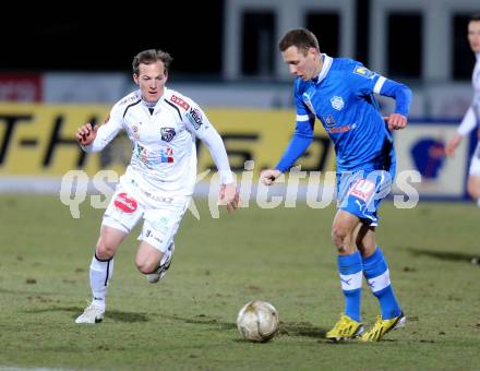 Fussball. Bundesliga. RZ Pellets WAC gegen SC Wiener Neustadt.  Mario Kroepfl,  (WAC), Mario Pollhammer  (Wiener Neustadt). Wolfsberg, 16.3.2013.
Foto: Kuess

---
pressefotos, pressefotografie, kuess, qs, qspictures, sport, bild, bilder, bilddatenbank