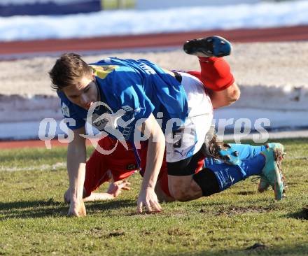 Fussball. Regionalliga Mitte. VSV gegen SAK. Salentinig Julian (VSV), Aleksic Darjan (SAK). Villach, 16.3.2013.
Foto: Kuess
---
pressefotos, pressefotografie, kuess, qs, qspictures, sport, bild, bilder, bilddatenbank