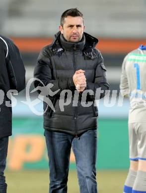 Fussball. Bundesliga. RZ Pellets WAC gegen SC Wiener Neustadt.  Trainer Nenad Bjelica  (WAC). Wolfsberg, 16.3.2013.
Foto: Kuess

---
pressefotos, pressefotografie, kuess, qs, qspictures, sport, bild, bilder, bilddatenbank