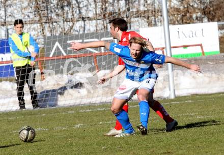 Fussball. Regionalliga Mitte. VSV gegen SAK. Isopp Johannes (VSV), Koenig Helmut (SAK). Villach, 16.3.2013.
Foto: Kuess
---
pressefotos, pressefotografie, kuess, qs, qspictures, sport, bild, bilder, bilddatenbank