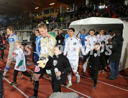 Fussball. Bundesliga. RZ Pellets WAC gegen SC Wiener Neustadt.  Christian Dobnik, David De Paula, Dario Baldauf  (WAC). Wolfsberg, 16.3.2013.
Foto: Kuess

---
pressefotos, pressefotografie, kuess, qs, qspictures, sport, bild, bilder, bilddatenbank