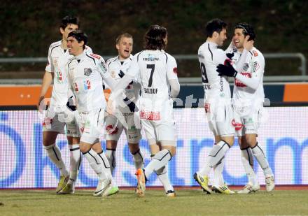 Fussball. Bundesliga. RZ Pellets WAC gegen SC Wiener Neustadt.   Torjubel  (WAC). Wolfsberg, 16.3.2013.
Foto: Kuess

---
pressefotos, pressefotografie, kuess, qs, qspictures, sport, bild, bilder, bilddatenbank