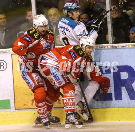 EBEL. Eishockey Bundesliga. EC KAC gegen EHC Liwest Black Wings Linz. Florian Iberer, Johannes Reichel (KAC),  Danny Irmen (Linz). Klagenfurt, am 19.3.2013.
Foto: Kuess 


---
pressefotos, pressefotografie, kuess, qs, qspictures, sport, bild, bilder, bilddatenbank