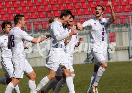 Fussball Regionalliga. SK Austria Klagenfurt gegen SV Wallern. Torjubel Grega Triplat, Rexhe Bytyci, Marco Leininger (Austria Klagenfurt). Klagenfurt, 23.3.2013.
Foto: Kuess
---
pressefotos, pressefotografie, kuess, qs, qspictures, sport, bild, bilder, bilddatenbank