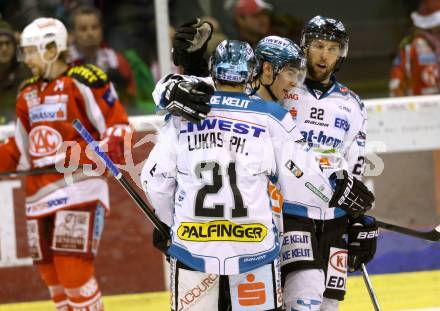 EBEL. Eishockey Bundesliga. EC KAC gegen EHC Liwest Black Wings Linz.  Torjubel Daniel Oberkofler, Philipp Lukas, Brett Engelhardt  (Linz). Klagenfurt, am 24.3.2013.
Foto: Kuess 


---
pressefotos, pressefotografie, kuess, qs, qspictures, sport, bild, bilder, bilddatenbank