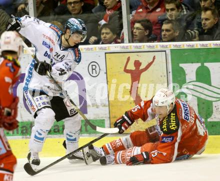 EBEL. Eishockey Bundesliga. EC KAC gegen EHC Liwest Black Wings Linz.  David Schuller, (KAC), Daniel Oberkofler (Linz). Klagenfurt, am 24.3.2013.
Foto: Kuess 


---
pressefotos, pressefotografie, kuess, qs, qspictures, sport, bild, bilder, bilddatenbank