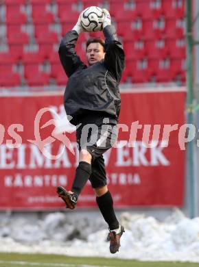 Fussball Regionalliga. SK Austria Klagenfurt gegen SV Wallern. Alexander Schenk (Austria Klagenfurt). Klagenfurt, 23.3.2013.
Foto: Kuess
---
pressefotos, pressefotografie, kuess, qs, qspictures, sport, bild, bilder, bilddatenbank