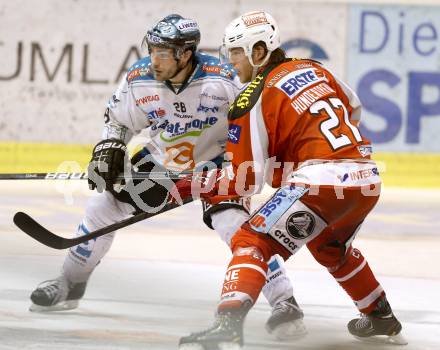 EBEL. Eishockey Bundesliga. EC KAC gegen EHC Liwest Black Wings Linz.  Thomas HUndertpfund,  (KAC), Mike Ouellette (Linz). Klagenfurt, am 24.3.2013.
Foto: Kuess 


---
pressefotos, pressefotografie, kuess, qs, qspictures, sport, bild, bilder, bilddatenbank