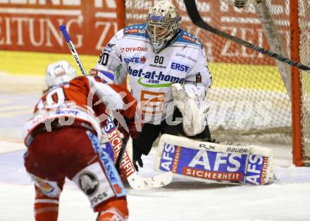 EBEL. Eishockey Bundesliga. EC KAC gegen EHC Liwest Black Wings Linz.  Tyler Scofield,  (KAC), David Leneveu  (Linz). Klagenfurt, am 24.3.2013.
Foto: Kuess 


---
pressefotos, pressefotografie, kuess, qs, qspictures, sport, bild, bilder, bilddatenbank