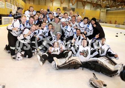 Eishockey NAHL. Finale. Tarco Woelfe Klagenfurt gegen Kapfenberg.  Jubel (Tarco). Klagenfurt, 30.3.2013.
Foto: Kuess
---
pressefotos, pressefotografie, kuess, qs, qspictures, sport, bild, bilder, bilddatenbank