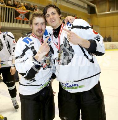 Eishockey NAHL. Finale. Tarco Woelfe Klagenfurt gegen Kapfenberg.  Jubel Patrick Witzany, Lucas Hernegger (Tarco). Klagenfurt, 30.3.2013.
Foto: Kuess
---
pressefotos, pressefotografie, kuess, qs, qspictures, sport, bild, bilder, bilddatenbank