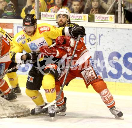 EBEL. Eishockey Bundesliga. EC KAC gegen PC Vienna Capitals.. Martin Schumnig,  (KAC), Markus Schlacher (Caps). Klagenfurt, am 31.3.2013.
Foto: Kuess 


---
pressefotos, pressefotografie, kuess, qs, qspictures, sport, bild, bilder, bilddatenbank