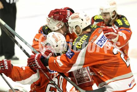 EBEL. Eishockey Bundesliga. EC KAC gegen PC Vienna Capitals.. Torjubel John Lammers, Tyler Spurgeon, Kirk Furey, Martin Schumnig (KAC). Klagenfurt, am 31.3.2013.
Foto: Kuess 


---
pressefotos, pressefotografie, kuess, qs, qspictures, sport, bild, bilder, bilddatenbank