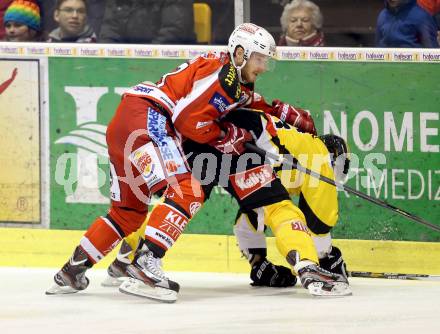 EBEL. Eishockey Bundesliga. EC KAC gegen PC Vienna Capitals.. Tomislav Zanoski,  (KAC), Michael Schiechl (Caps). Klagenfurt, am 31.3.2013.
Foto: Kuess 


---
pressefotos, pressefotografie, kuess, qs, qspictures, sport, bild, bilder, bilddatenbank