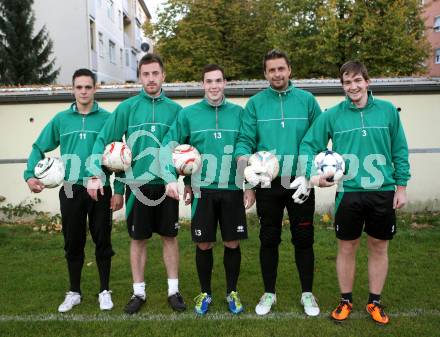 Fussball. 2. Klasse C. Donau. Klocker Patrick, Greussing Georg Walter, Guggenberger Thomas, Puntschart Wolfgang, Salzmann Patrick. Klagenfurt, 24.10.2012.
Foto: Kuess
---
pressefotos, pressefotografie, kuess, qs, qspictures, sport, bild, bilder, bilddatenbank