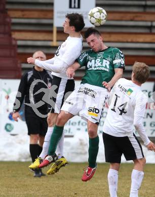 Fussball Regionalliga. Feldkirchen gegen St. Florian. Mathias Regal (Feldkirchen), Florian Krennmayr (St. Florian). Feldkirchen, am 1.4.2013.
Foto: Kuess
---
pressefotos, pressefotografie, kuess, qs, qspictures, sport, bild, bilder, bilddatenbank