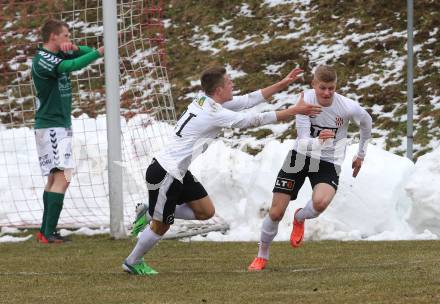 Fussball Regionalliga. Feldkirchen gegen St. Florian. Torjubel Michael Ortner (St. Florian). Feldkirchen, am 1.4.2013.
Foto: Kuess
---
pressefotos, pressefotografie, kuess, qs, qspictures, sport, bild, bilder, bilddatenbank