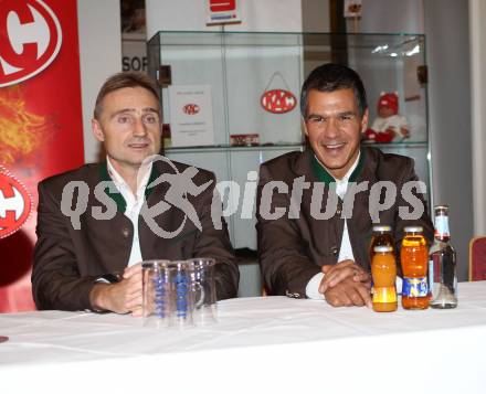 Eishockey. KAC. Manny Viveiros, Christian Weber. Klagenfurt, 18.10.2012.
Foto: Kuess
---
pressefotos, pressefotografie, kuess, qs, qspictures, sport, bild, bilder, bilddatenbank