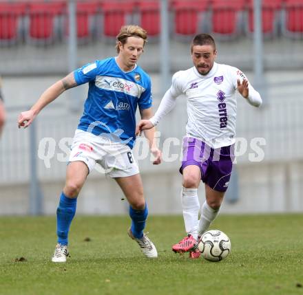 Fussball Regionalliga. SK Austria Klagenfurt gegen VSV. Grega Triplat, (Austria Klagenfurt), Johannes Isopp  (VSV). Klagenfurt, 5.4.2013.
Foto: Kuess
---
pressefotos, pressefotografie, kuess, qs, qspictures, sport, bild, bilder, bilddatenbank