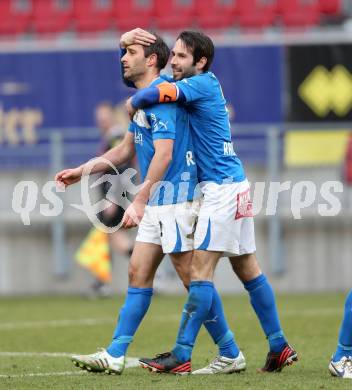 Fussball Regionalliga. SK Austria Klagenfurt gegen VSV. Torjubel Marco Reich, Mario Ramusch (VSV). Klagenfurt, 5.4.2013.
Foto: Kuess
---
pressefotos, pressefotografie, kuess, qs, qspictures, sport, bild, bilder, bilddatenbank