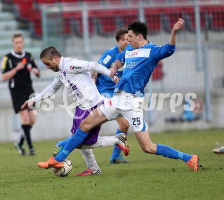 Fussball Regionalliga. SK Austria Klagenfurt gegen VSV. Grega Triplat, (Austria Klagenfurt), Dejan Kecanovic  (VSV). Klagenfurt, 5.4.2013.
Foto: Kuess
---
pressefotos, pressefotografie, kuess, qs, qspictures, sport, bild, bilder, bilddatenbank