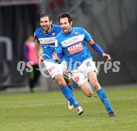 Fussball Regionalliga. SK Austria Klagenfurt gegen VSV. Torjubel Mario Steiner, Mario Ramusch (VSV). Klagenfurt, 5.4.2013.
Foto: Kuess
---
pressefotos, pressefotografie, kuess, qs, qspictures, sport, bild, bilder, bilddatenbank