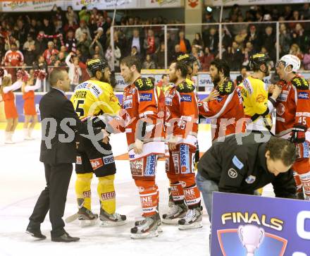 EBEL. Eishockey Bundesliga. EC KAC gegen PC Vienna Capitals.. Tommy Samuelsson (Vienna Capitals), Kirk Furey (KAC). Klagenfurt, am 4.5.2013.
Foto: Kuess 


---
pressefotos, pressefotografie, kuess, qs, qspictures, sport, bild, bilder, bilddatenbank