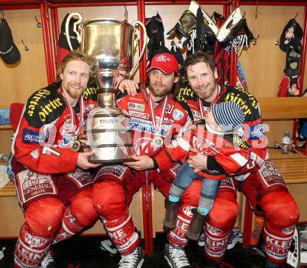 EBEL. Eishockey Bundesliga. EC KAC gegen PC Vienna Capitals.. Meisterjubel Jamie Lundmark, John Lammers, Kirk Furey  Skyler (Meister KAC). Klagenfurt, am 4.5.2013.
Foto: Kuess 


---
pressefotos, pressefotografie, kuess, qs, qspictures, sport, bild, bilder, bilddatenbank