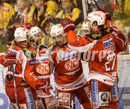 EBEL. Eishockey Bundesliga. EC KAC gegen PC Vienna Capitals.. Torjubel Thomas HUndertpfund (KAC). Klagenfurt, am 4.5.2013.
Foto: Kuess 


---
pressefotos, pressefotografie, kuess, qs, qspictures, sport, bild, bilder, bilddatenbank