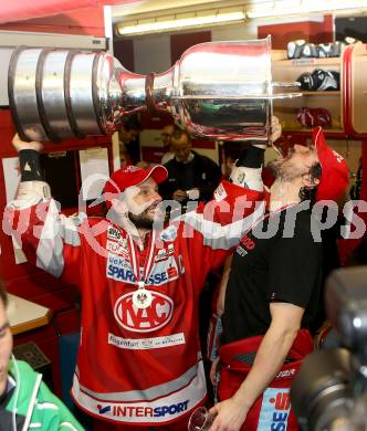 EBEL. Eishockey Bundesliga. EC KAC gegen PC Vienna Capitals.. Thomas Koch, Florian Iberer (Meister KAC). Klagenfurt, am 4.5.2013.
Foto: Kuess 


---
pressefotos, pressefotografie, kuess, qs, qspictures, sport, bild, bilder, bilddatenbank