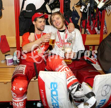 EBEL. Eishockey Bundesliga. EC KAC gegen PC Vienna Capitals.. Meisterjubel Johannes Reichel, Rene Swette (Meister KAC). Klagenfurt, am 4.5.2013.
Foto: Kuess 


---
pressefotos, pressefotografie, kuess, qs, qspictures, sport, bild, bilder, bilddatenbank