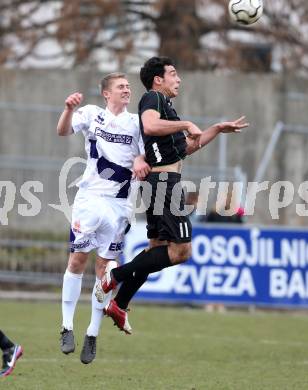 Fussball Regionalliga. SAK gegen Pasching. Kevin Puschl Schliefnig (SAK), Diaz Casanova Montenegro Ignacio (Pasching). Klagenfurt, am 6.4.2013.
Foto: Kuess
---
pressefotos, pressefotografie, kuess, qs, qspictures, sport, bild, bilder, bilddatenbank