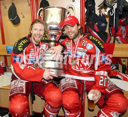 EBEL. Eishockey Bundesliga. EC KAC gegen PC Vienna Capitals.. Meisterjubel Lamie Lundmark, John Lammers, (Meister KAC). Klagenfurt, am 4.5.2013.
Foto: Kuess 


---
pressefotos, pressefotografie, kuess, qs, qspictures, sport, bild, bilder, bilddatenbank