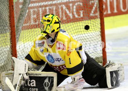 EBEL. Eishockey Bundesliga. EC KAC gegen PC Vienna Capitals..  Matthew Zaba (Caps). Klagenfurt, am 4.5.2013.
Foto: Kuess 


---
pressefotos, pressefotografie, kuess, qs, qspictures, sport, bild, bilder, bilddatenbank