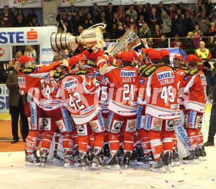 EBEL. Eishockey Bundesliga. EC KAC gegen PC Vienna Capitals.. Meisterjubel (Meister KAC). Klagenfurt, am 4.5.2013.
Foto: Kuess 


---
pressefotos, pressefotografie, kuess, qs, qspictures, sport, bild, bilder, bilddatenbank